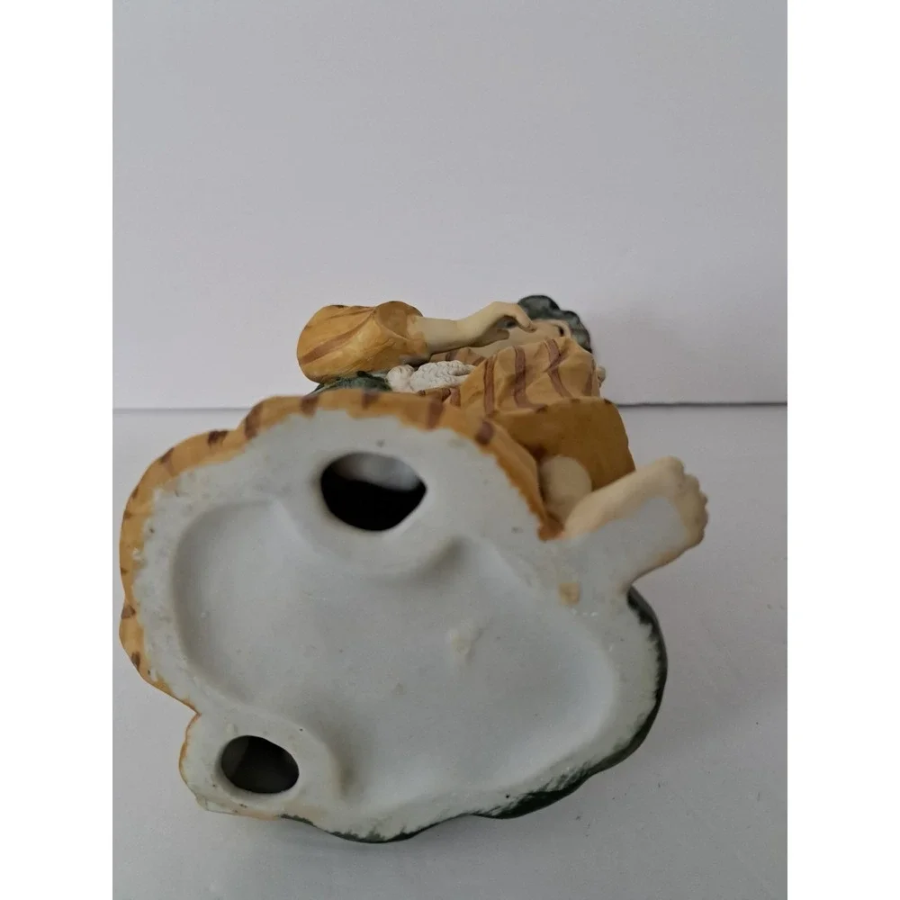 O'WELL Porcelain Kneeling SHEPHERD with LAMB Replacement NATIVITY‎ FIGURINE 7
